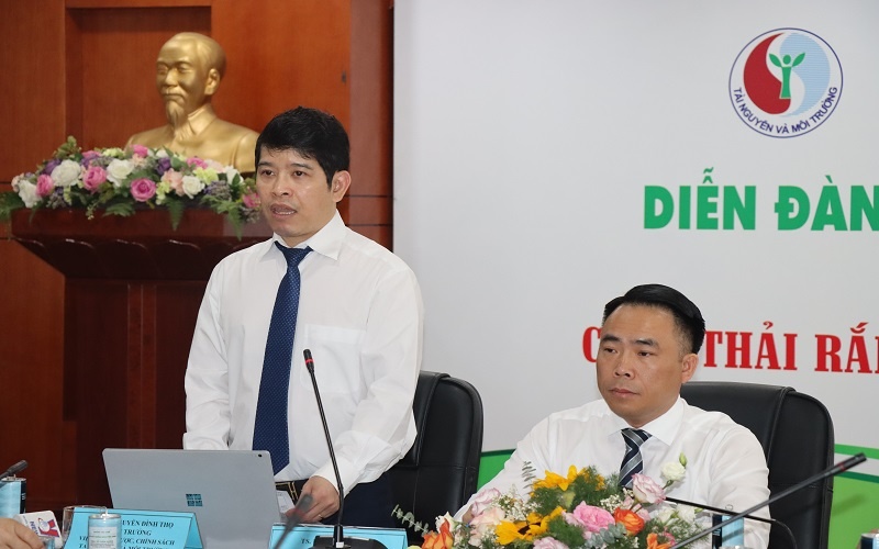 TS. Nguyễn Đình Thọ phát biểu và chỉ đạo tại diễn đàn