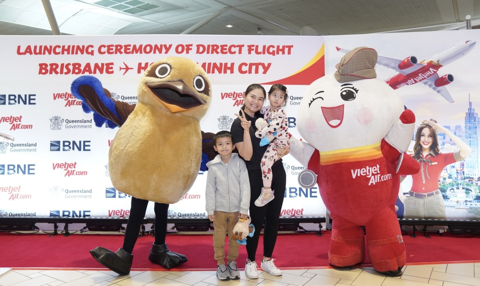 Khai trương đường bay thẳng đầu tiên đến Brisbane, Vietjet thôi!