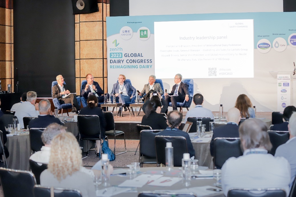 Vinamilk – Đại diện duy nhất đến từ Asean tham luận và nhận giải thưởng lớn tại Hội nghị sữa toàn cầu