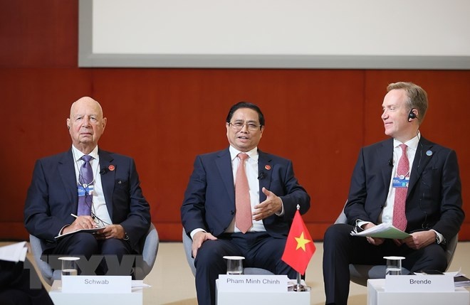 Thủ tướng Phạm Minh Chính phát biểu tại phiên đối thoại Thủ tướng Phạm Minh Chính phát biểu tại phiên đối thoại