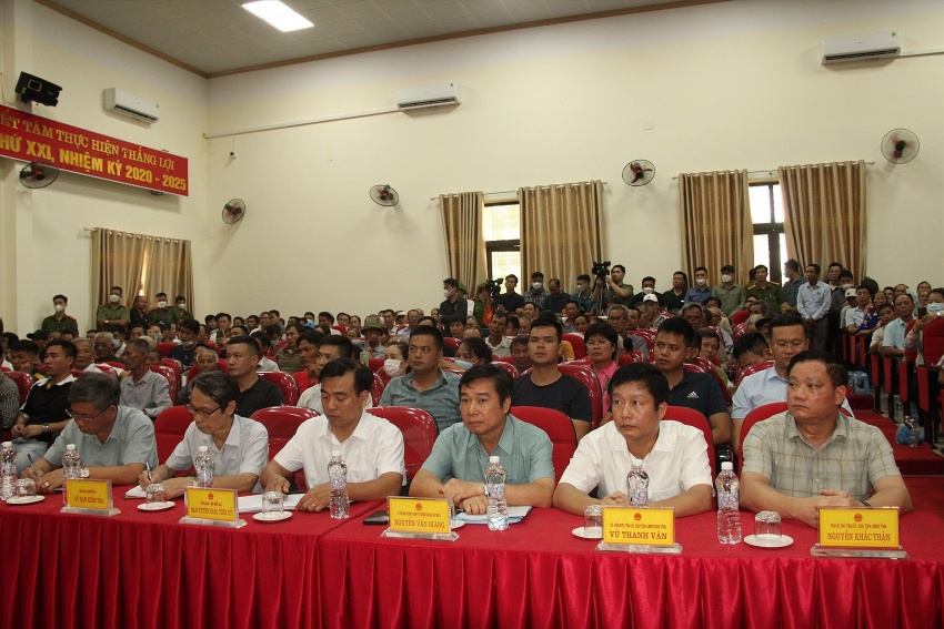 lãnh đạo HĐND, UBND tỉnh, đại diện các sở, ngành của tỉnh, 