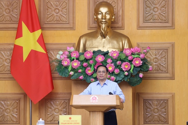 Thủ tướng vui mừng, phấn khởi khi thấy các đại biểu vui khỏe, lạc quan, yêu đời và có nhiều đóng góp tích cực cho cộng đồng, xã hội - Ảnh: VGP/Nhật Bắc