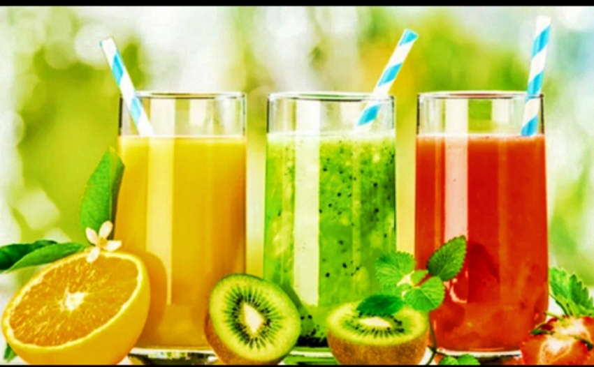 bổ sung vitamin vào mùa hè rất cần thiết để giúp cơ thể tăng cường sức đề kháng, chống lại các loại bệnh tật.