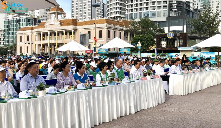Lễ phát động toàn dân tham gia chương trình “Hành động Xanh   Vì tương lai Xanh” tại Khánh Hòa