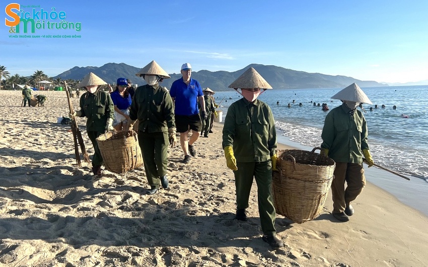 Lễ phát động toàn dân tham gia chương trình “Hành động Xanh   Vì tương lai Xanh” tại Khánh Hòa