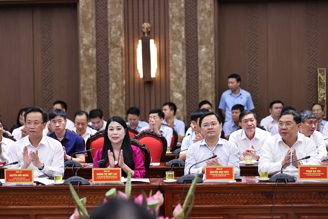 Đại diện lãnh đạo các tỉnh Vùng đồng bằng sông Hồng dự hội nghị - Ảnh: VGP/Nhật Bắc