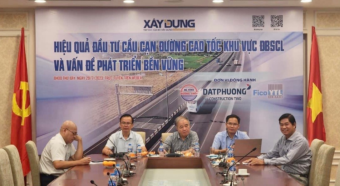 1. Hội thảo trực tuyến do Tạp chí Xây dựng (Bộ Xây dựng) tổ chức.