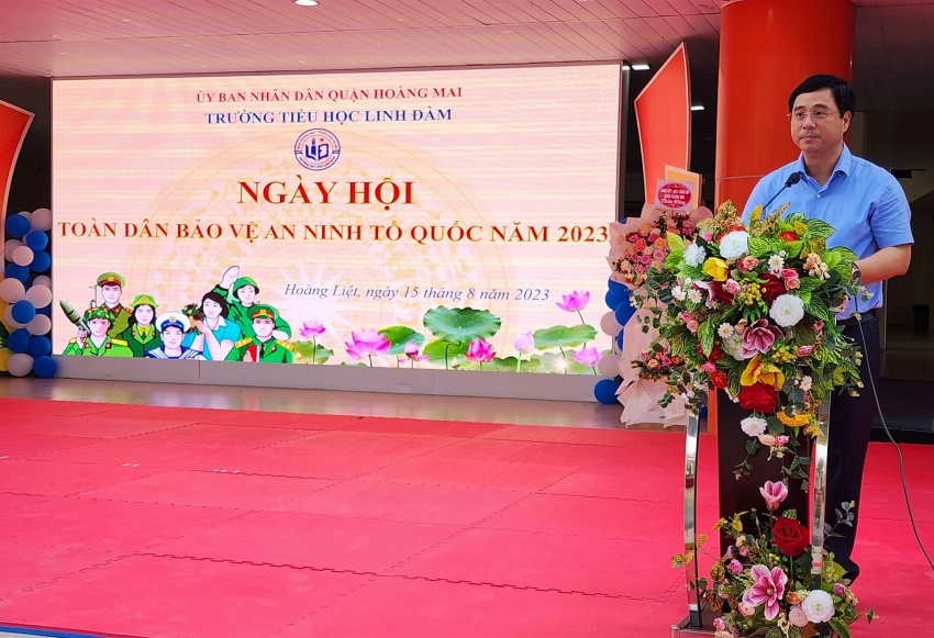 Hoàng Mai-Trường Tiểu học Linh Đàm tổ chức Ngày hội toàn dân bảo vệ an ninh tổ quốc