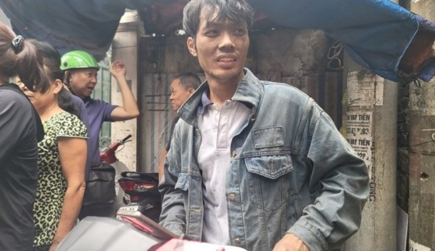 Ấm áp Tình người trong hoạn nạn Ấm áp Tình người trong hoạn nạn