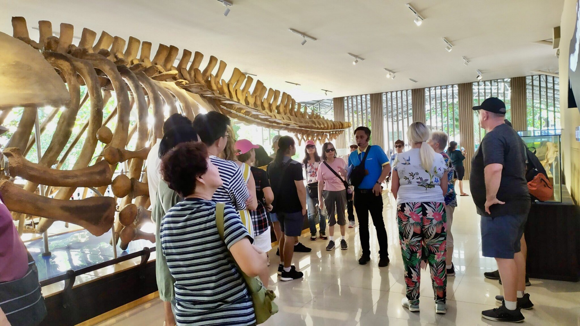 4.000 khách quốc tế đến Nha Trang trên tàu du lịch SPECTRUM OF THE SEA