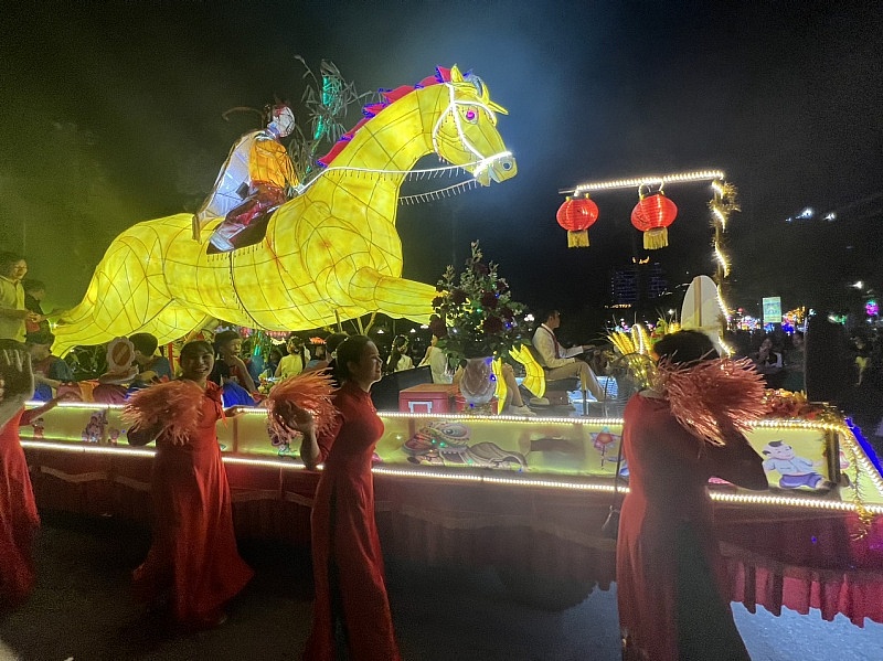 Năm 2023 là năm đầu tiên tỉnh Tuyên Quang triển khai thực hiện Đề án đổi mới tổ chức Lễ hội Thành Tuyên giai đoạn 2023 - 2025 Năm 2023 là năm đầu tiên tỉnh Tuyên Quang triển khai thực hiện Đề án đổi mới tổ chức Lễ hội Thành Tuyên giai đoạn 2023 - 2025