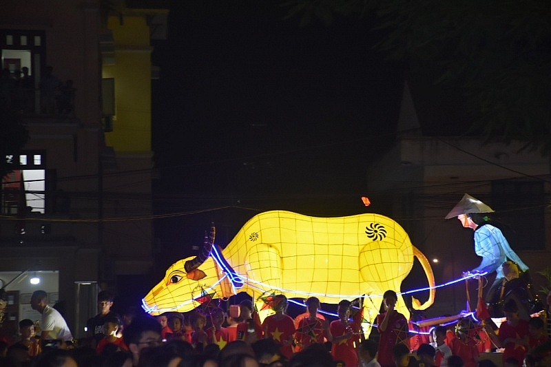 Chủ tịch nước Võ Văn Thưởng dự Đêm hội Thành Tuyên năm 2023 Chủ tịch nước Võ Văn Thưởng dự Đêm hội Thành Tuyên năm 2023