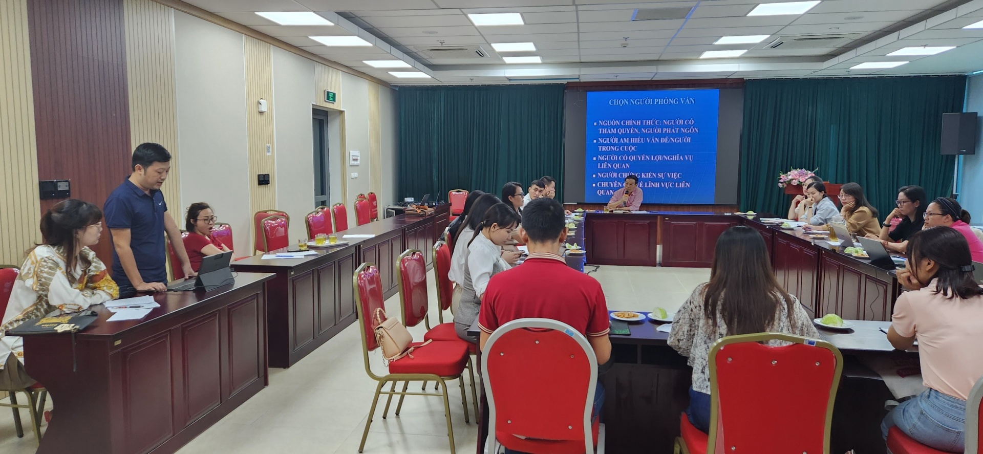 Nâng cao kỹ năng nghiệp vụ báo chí cho phóng viên, biên tập viên trong hệ thống báo chí Liên hiệp Hội Việt Nam Nâng cao kỹ năng nghiệp vụ báo chí cho phóng viên, biên tập viên trong hệ thống báo chí Liên hiệp Hội Việt Nam