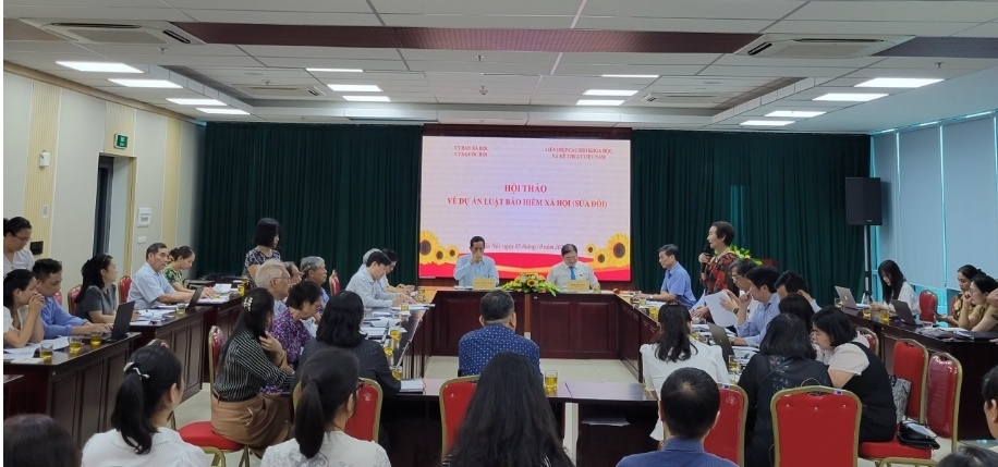 Toàn cảnh hội thảo