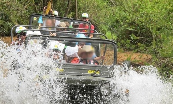 lam dong tam dung hoat dong khu du lich lang cu lan de khac phuc hau qua 4 du khach bi lu cuon troi