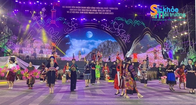 Hà Giang đón nhận danh hiệu di sản Công viên địa chất toàn cầu UNESCO Cao nguyên đá Đồng Văn lần thứ III và khai mạc Lễ hội Hoa Tam giác mạch lần thứ Hà Giang đón nhận danh hiệu di sản Công viên địa chất toàn cầu UNESCO Cao nguyên đá Đồng Văn lần thứ III và khai mạc Lễ hội Hoa Tam giác mạch lần thứ