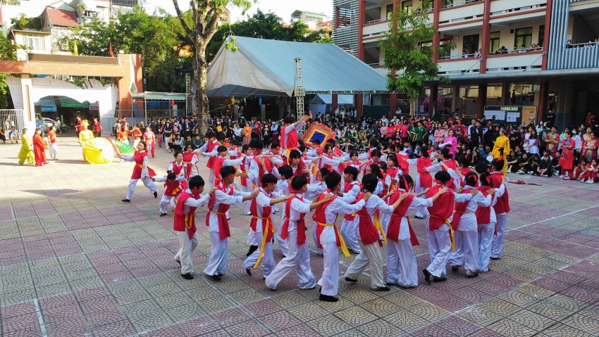 Trường THPT Trương Định  tự hào chặng đường 50 phát triển