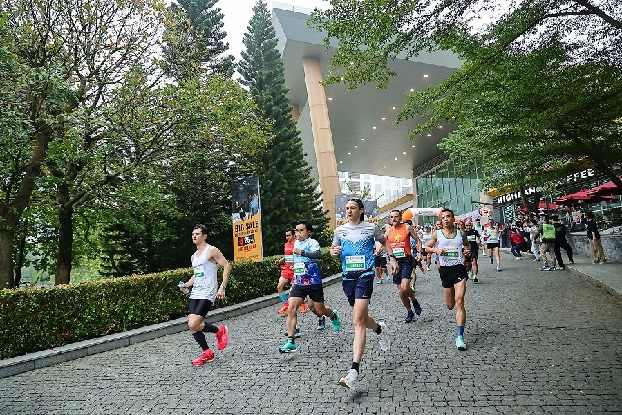 Hanoi Half Marathon 2023 - Chạy vì rùa Hanoi Half Marathon 2023 - Chạy vì rùa