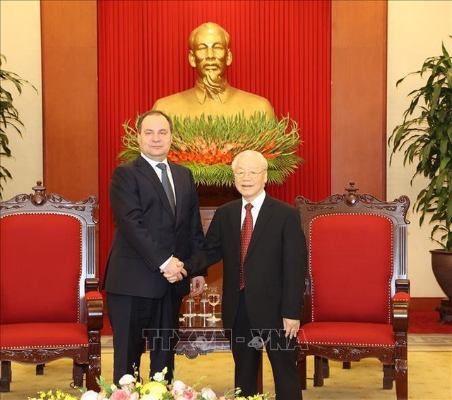 Tổng Bí thư Nguyễn Phú Trọng tiếp Thủ tướng Cộng hòa Belarus Roman Golovchenko - Ảnh: TTXVN Tổng Bí thư Nguyễn Phú Trọng tiếp Thủ tướng Cộng hòa Belarus Roman Golovchenko - Ảnh: TTXVN