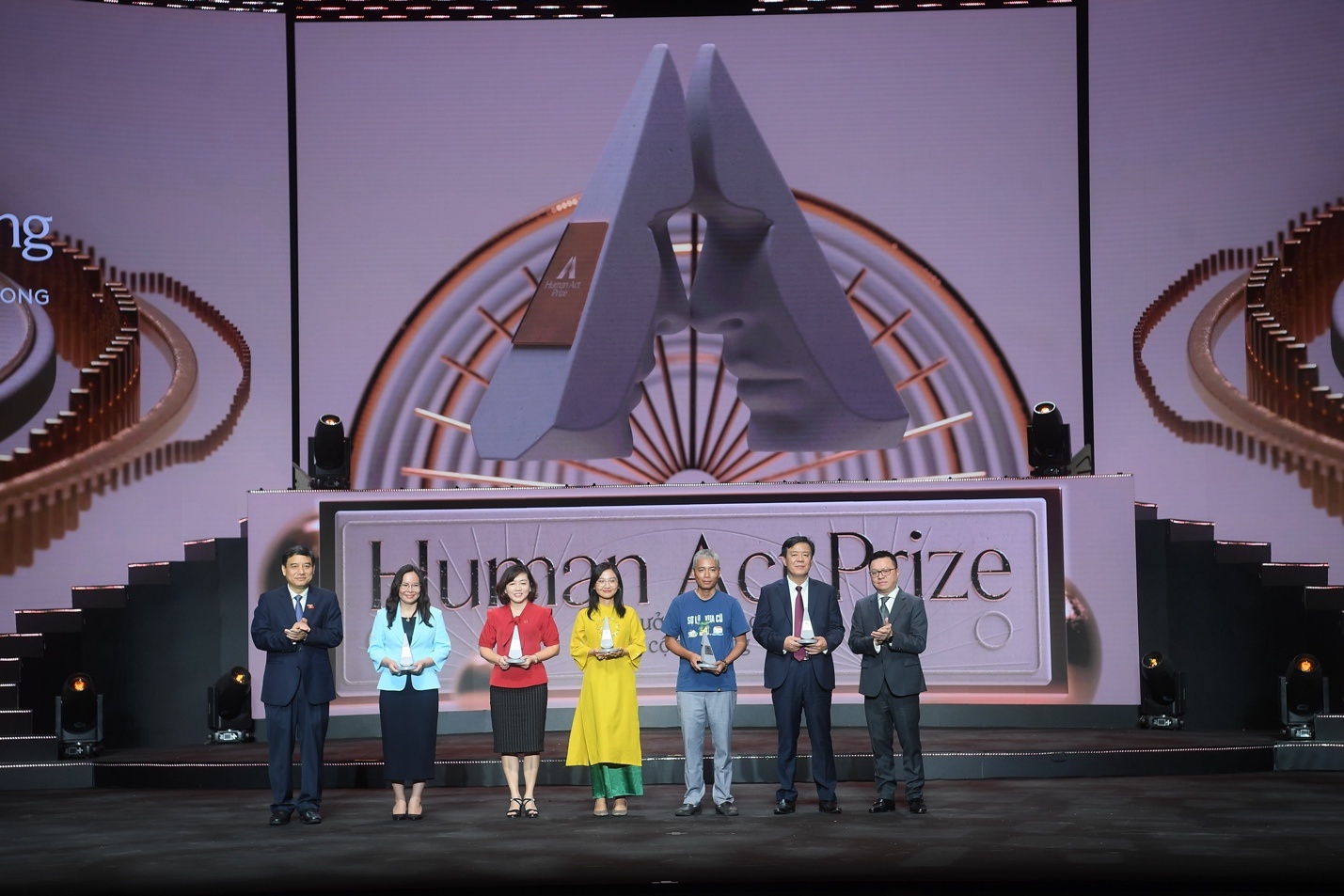 Dự án Kinh tế tuần hoàn nhựa của Unilever đạt giải thưởng Dự án bền vững tại Human Act Prize 2023