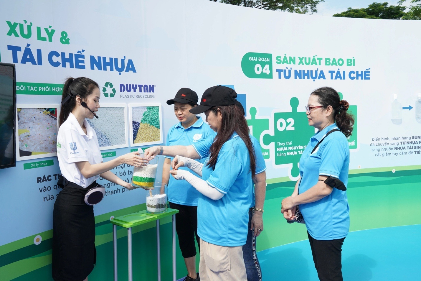 Dự án Kinh tế tuần hoàn nhựa của Unilever đạt giải thưởng Dự án bền vững tại Human Act Prize 2023
