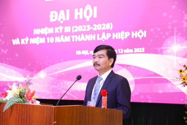 Ông Đinh Thái Quang được bầu làm Phó Chủ tịch, Tổng Thư ký Hiệp hội Thiết kế mẫu và Sáng tạo mỹ thuật Việt Nam