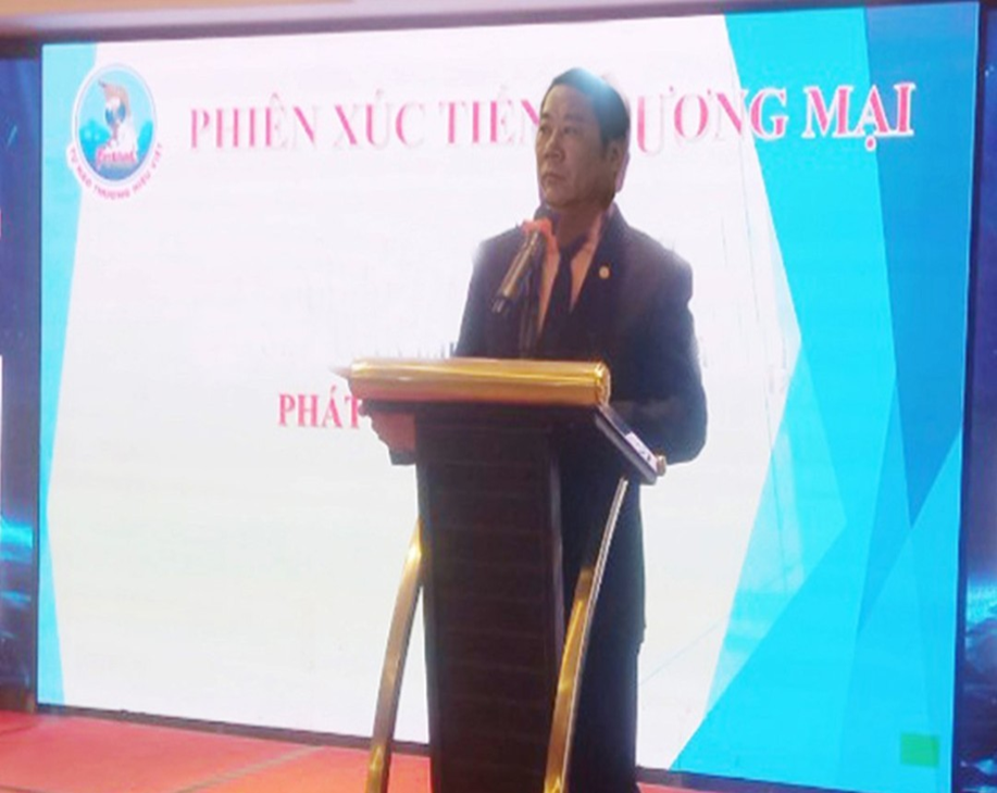 Ông Hoàng Xuân Thanh, PCT CLB doanh nghiệp VN kiêm Chủ tịch Tập đoàn vận tải Hoàng Phát TP. Hồ Chí Minh phát biểu tại Diễn đàn