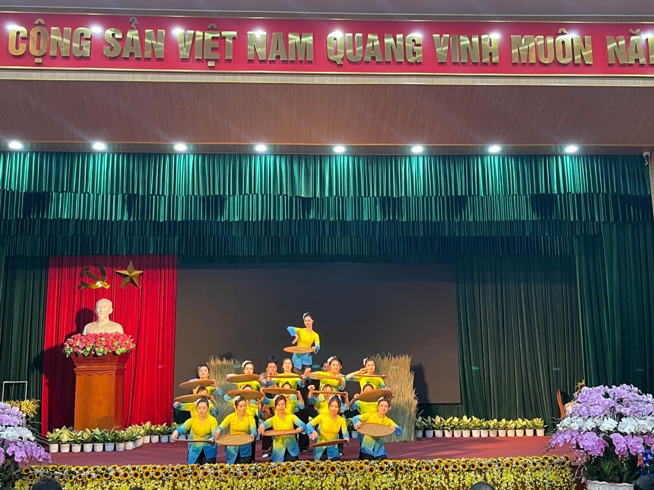 Xuân Quan: Rực rỡ sắc hoa Xuân Quan: Rực rỡ sắc hoa