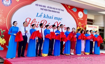 hon 4000 an pham bao va tap chi tham gia hoi bao xuan giap thin khanh hoa