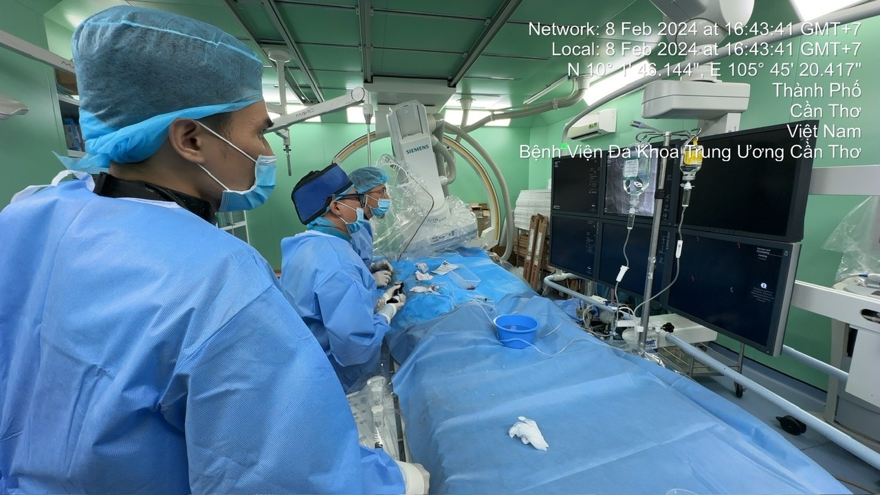 Bệnh viện Đa khoa TW Cần Thơ cứu sống bệnh nhân tai nạn giao thông, nhồi máu cơ tim cấp