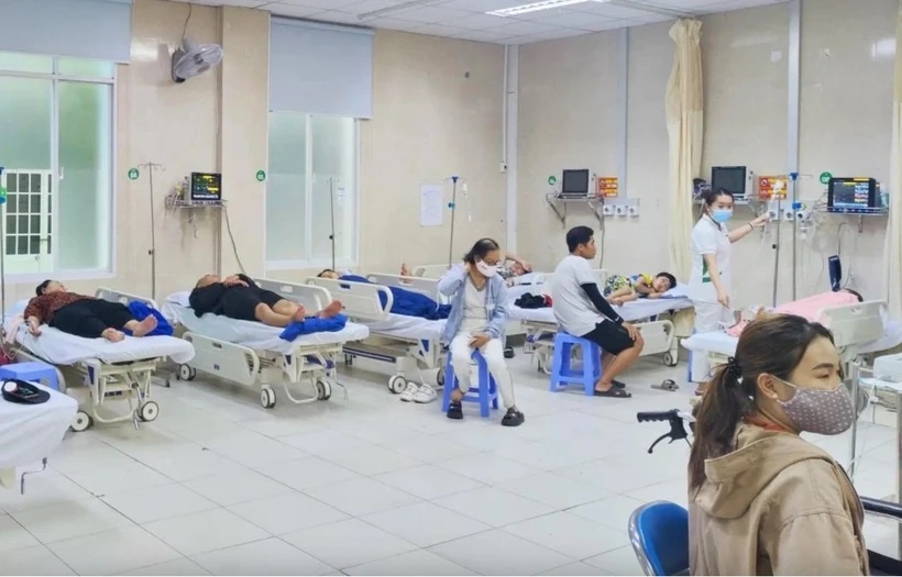 Khánh Hòa: Khoảng 60 người nghi ngộ độc thực phẩm do ăn cơm gà