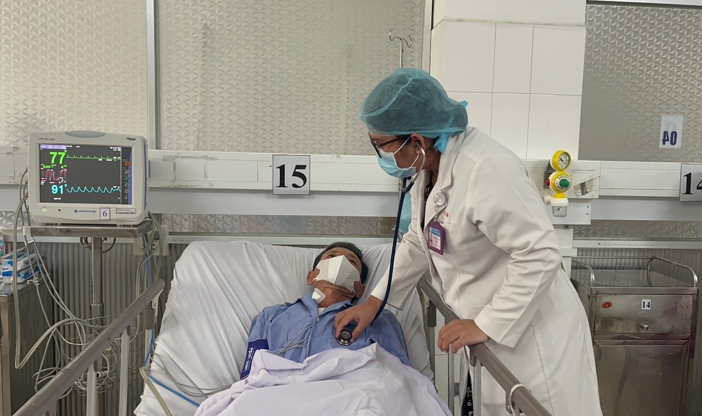 Cần Thơ: Xuyên đêm cứu sống bệnh nhân u tim