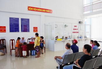 thay thuoc mac ao linh o benh vien quan dan y can tho