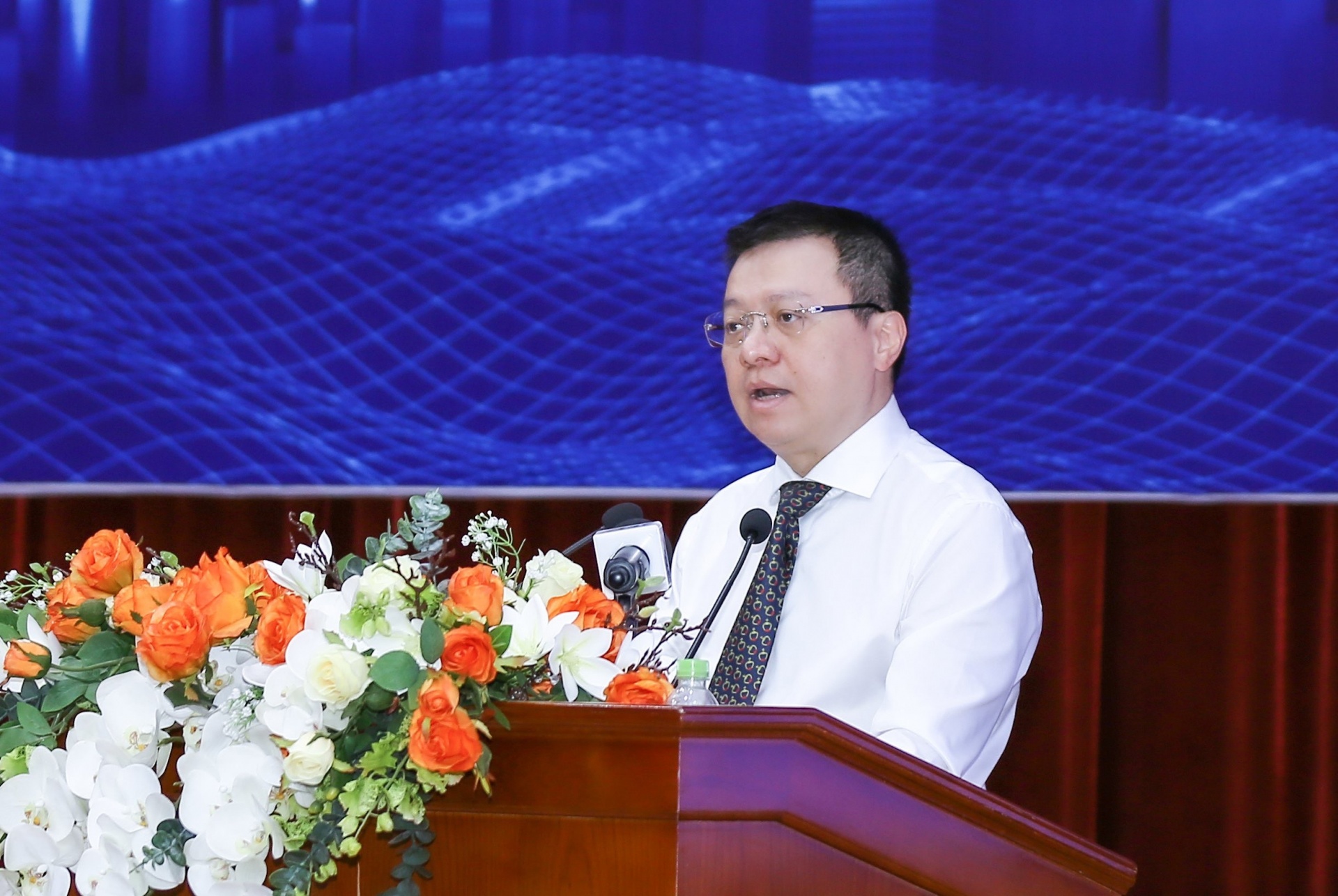 Đồng chí Lê Quốc Minh mong muốn Hội nghị sẽ lắng nghe những ý kiến trao đổi thẳng thắn từ đó đề ra những giải pháp để thực hiện tốt hơn nữa những nhiệm vụ trọng tâm trong thời gian tới.