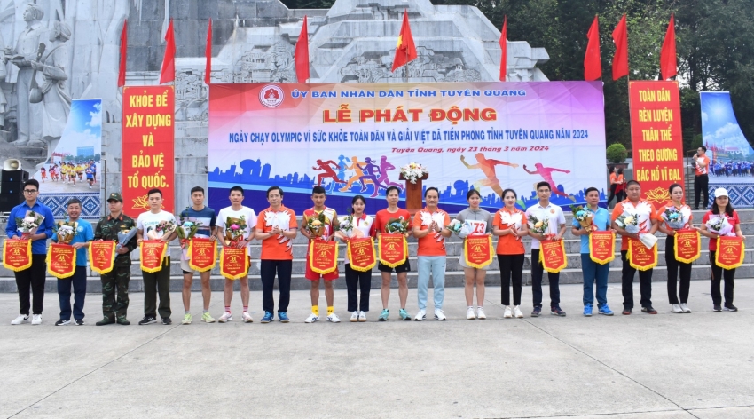 Tuyên Quang: Phát động Ngày chạy Olympic và Giải việt dã Tiền Phong năm 2024 Tuyên Quang: Phát động Ngày chạy Olympic và Giải việt dã Tiền Phong năm 2024