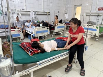 hon 100 cong nhan nghi ngo doc thuc pham tai cong ty tnhh san xuat giay chung jye tuyen quang viet nam
