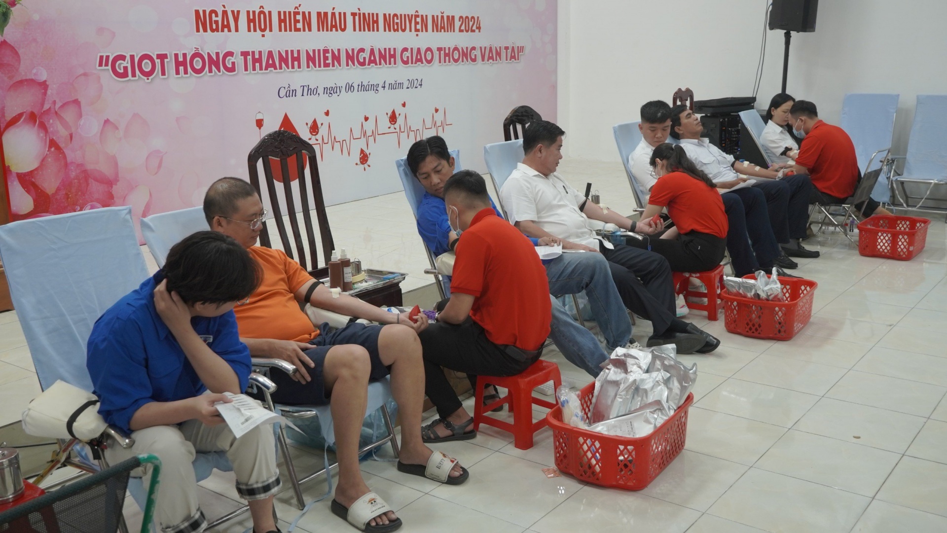 “Giọt hồng Thanh niên ngành Giao thông Vận tải”