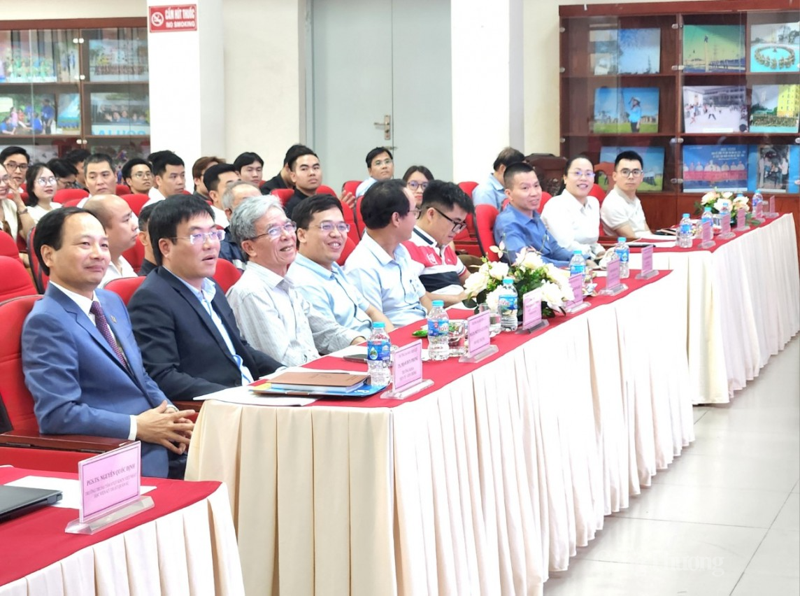 Nâng cao chất lượng đào tạo sau đại học tại khoa Điện tử - Viễn thông