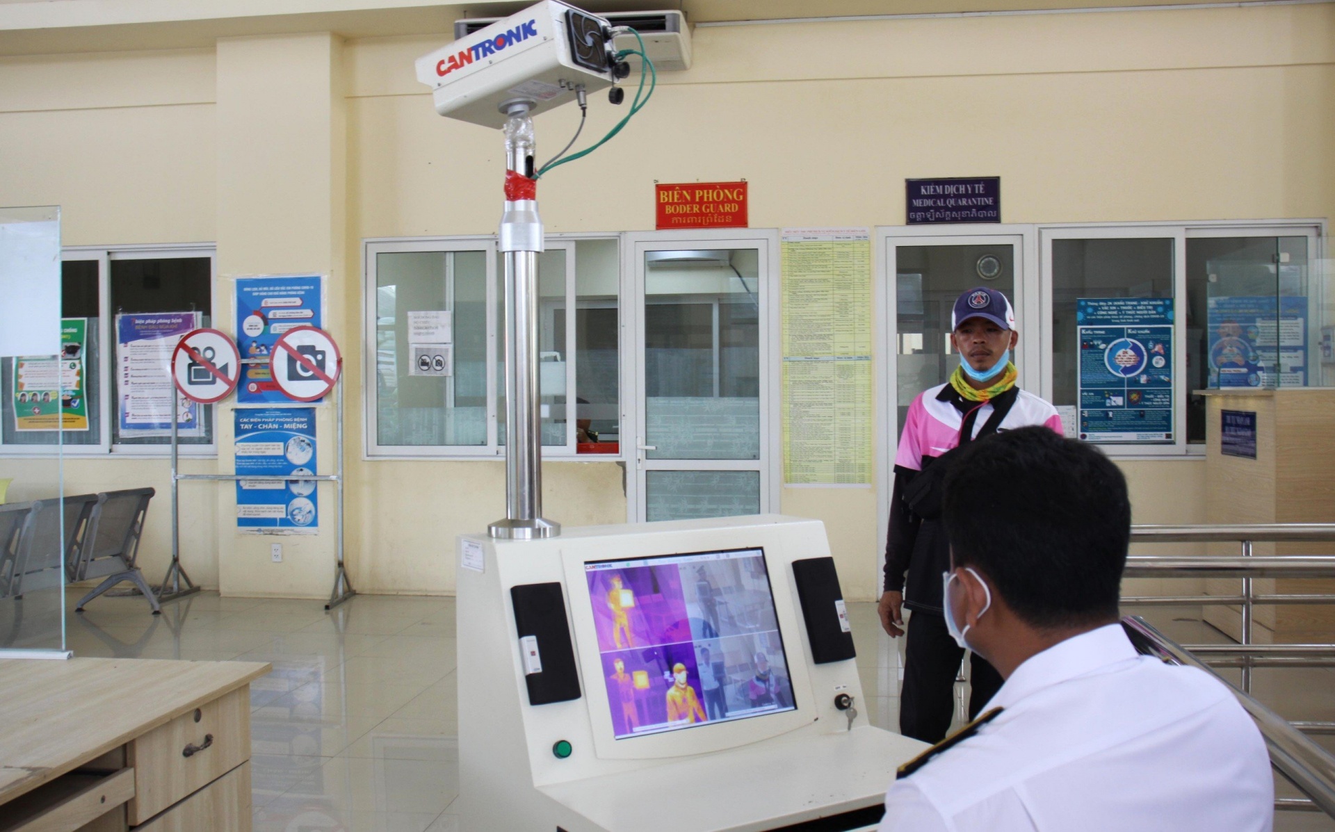 An Giang tăng cường kiểm soát, ngăn chặn bệnh cúm gia cầm An Giang tăng cường kiểm soát, ngăn chặn bệnh cúm gia cầm