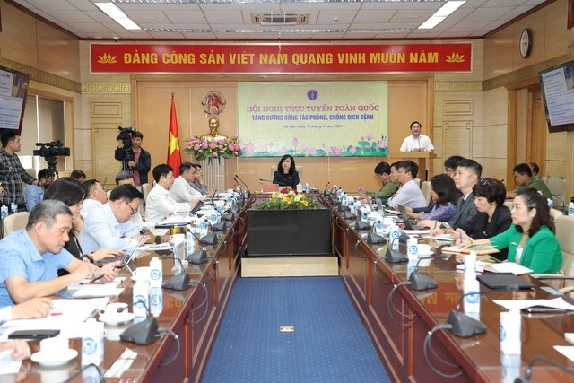 Theo Bộ trưởng Đào Hồng Lan, tình hình dịch bệnh ở nước ta còn nhiều nguy cơ tiềm ẩn, diễn biến khó lường - Ảnh: VGP Theo Bộ trưởng Đào Hồng Lan, tình hình dịch bệnh ở nước ta còn nhiều nguy cơ tiềm ẩn, diễn biến khó lường - Ảnh: VGP