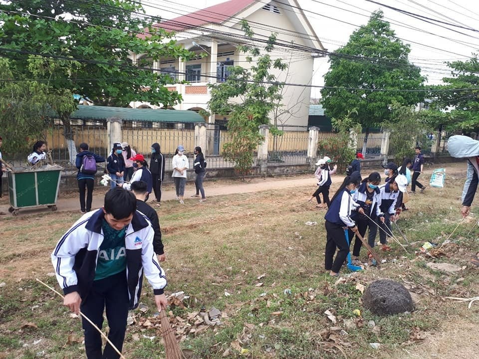 Đoàn viên thanh niên bảo vệ môi trường phát triển kinh tế xã hội bền vững, nâng cao đời sống, sức khỏe nhân dân
