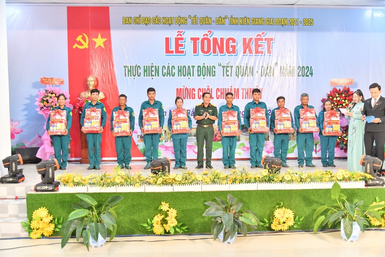 Hơn 2,5 tỷ đồng tổ chức Tết quân dân mừng Chol Chnam Thmay tại Kiên Giang