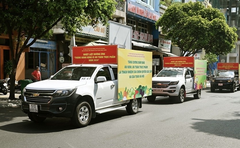 Đoàn xe tuyên truyền Tháng hành động vì an toàn thực phẩm năm 2024