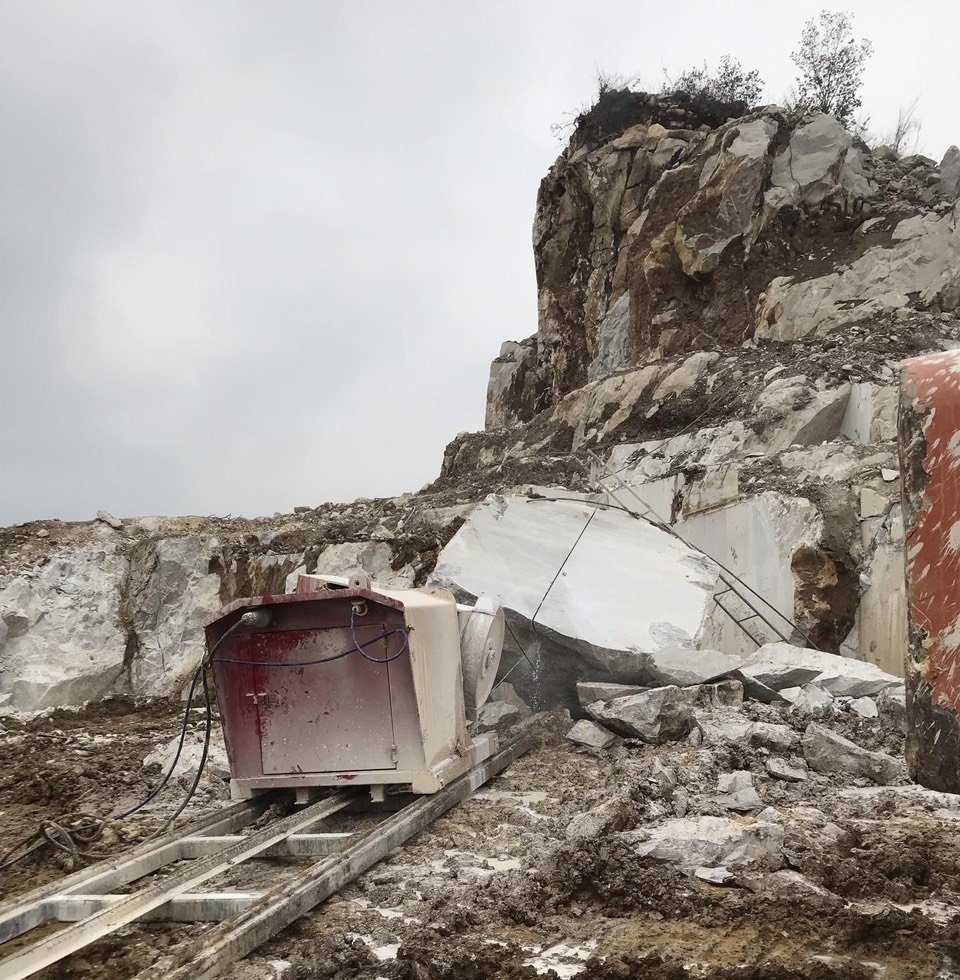Mỏ đá của Công ty TNHH Cao Tuấn cường áp dụng công nghệ cắt dây trong khai thác, tránh lãng phí nguồn tài nguyên khoáng sản