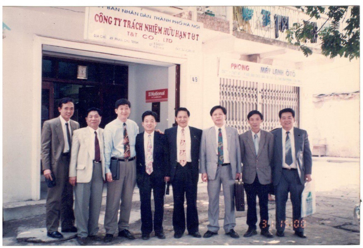 Công ty TNHH T&T (tiền thân của Tập đoàn T&T Group) thành lập năm 1993. Công ty TNHH T&T (tiền thân của Tập đoàn T&T Group) thành lập năm 1993.