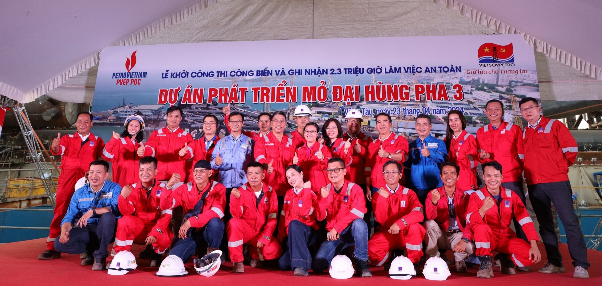 Khởi công thi công biển và ghi nhận 2,3 triệu giờ an toàn Dự án phát triển mỏ Đại Hùng pha 3 Khởi công thi công biển và ghi nhận 2,3 triệu giờ an toàn Dự án phát triển mỏ Đại Hùng pha 3