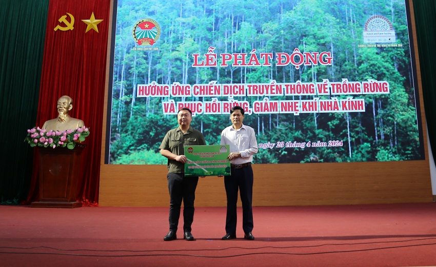 Bắc Kạn: Phát động chiến dịch truyền thông về trồng rừng và phục hồi rừng, giảm phát thải nhà kính