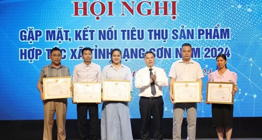 Lạng Sơn: Hội nghị gặp mặt, kết nối tiêu thụ sản phẩm hợp tác xã năm 2024, tăng cường hỗ trợ hợp tác xã trong chuyển đổi số, tiêu thụ sản phẩm