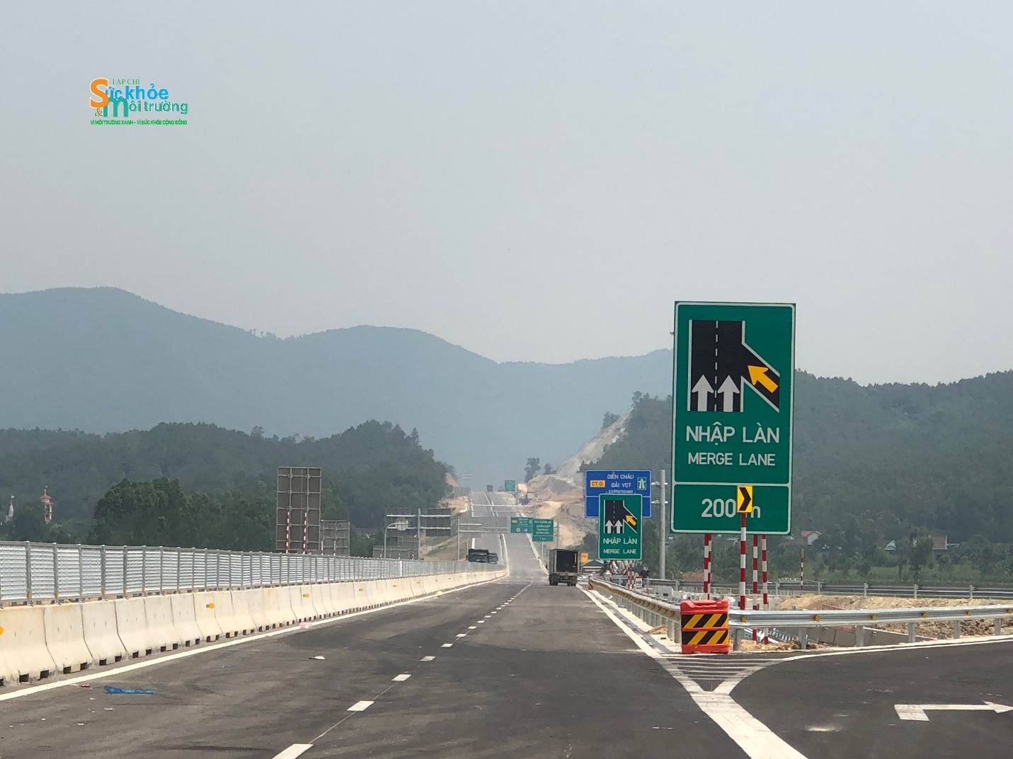 Dự án thành phần Diễn Châu – Bãi Vọt đưa vào hoạt động sẽ rút ngắn thời gian di chuyển giữa Vinh và Hà Nội xuống còn 3 giờ chay xe. Dự án thành phần Diễn Châu – Bãi Vọt đưa vào hoạt động sẽ rút ngắn thời gian di chuyển giữa Vinh và Hà Nội xuống còn 3 giờ chay xe.