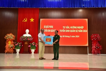 bac lieu day manh cong tac tuyen sinh quan su